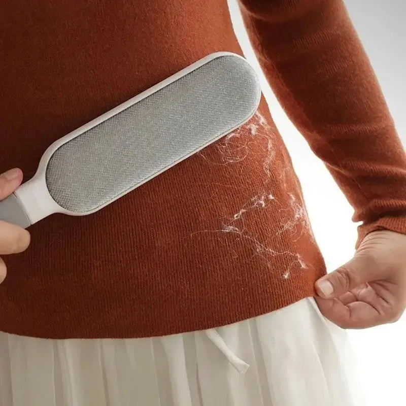 Tierhaarfusselbürste aus Kunststoff – Sanfte Fellpflege & Effektive Haarentfernung